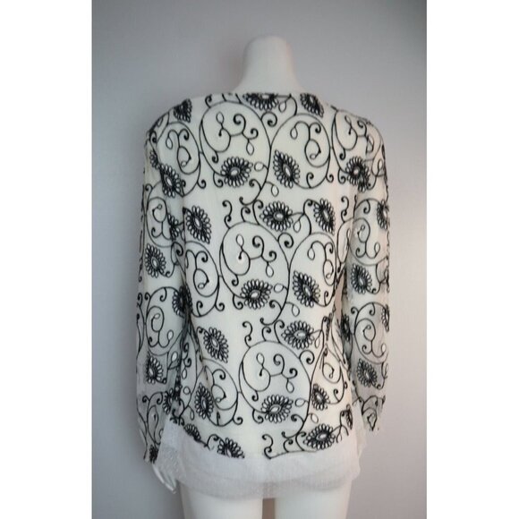 YOUNG ESSENCE - WOMEN'S WHITE & BLACK EMBROIDERED LACE BOHO COTTAGE CORE TOP - L - Picture 8 of 9